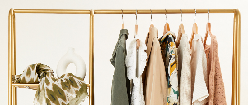 Appendino con vestiti